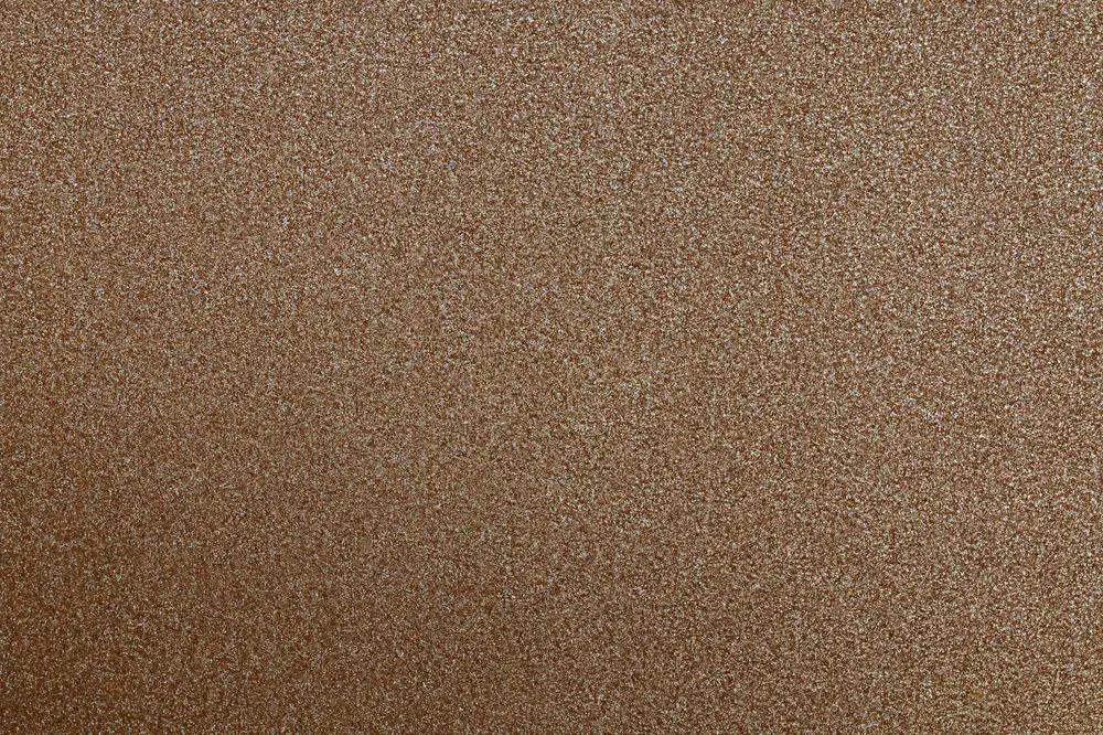 Nahaufnahme edler Messing-Details und feiner Texturen